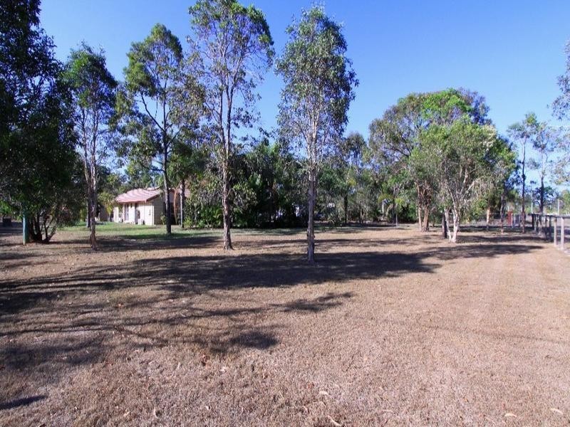 9 Aquamarine Road, Branyan QLD 4670