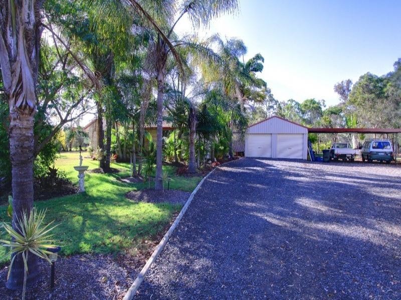9 Aquamarine Road, Branyan QLD 4670
