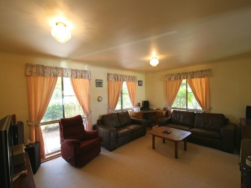 14 Clydesdale Avenue, Branyan QLD 4670