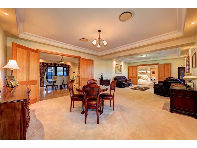 8 Gretton Court, Avoca QLD 4670