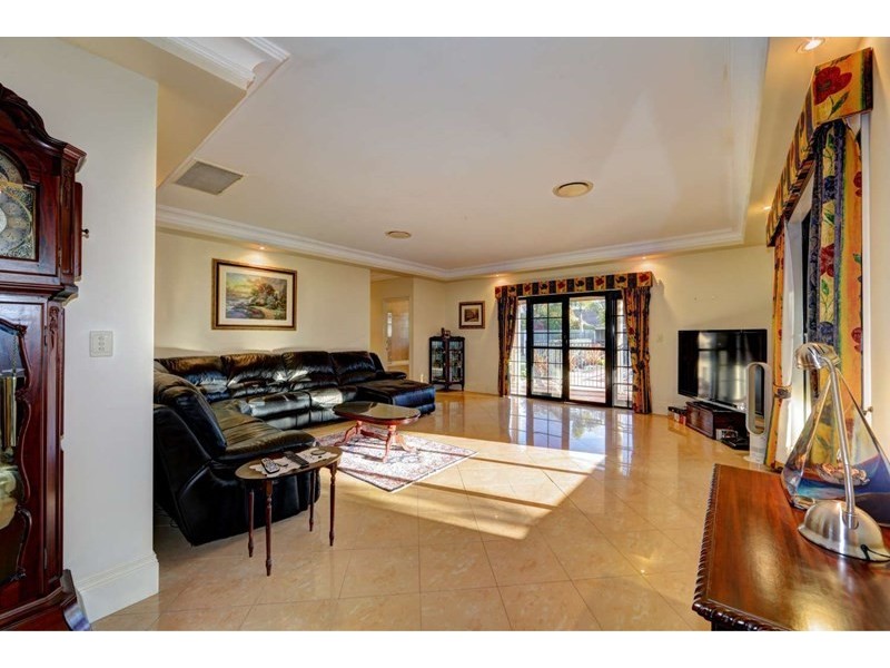 8 Gretton Court, Avoca QLD 4670