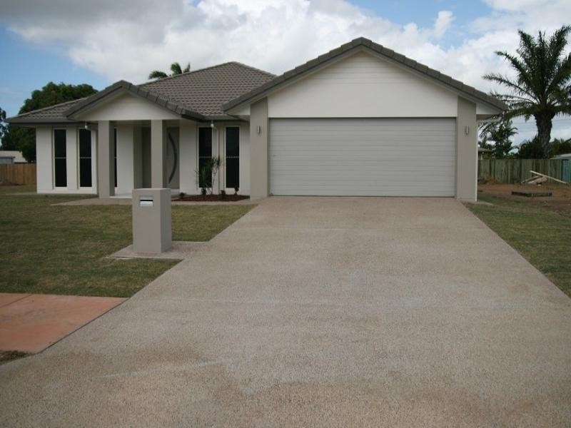 10 Sanctuary Drive, Kepnock QLD 4670