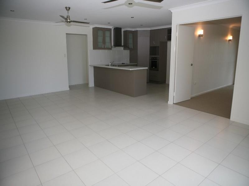 10 Sanctuary Drive, Kepnock QLD 4670