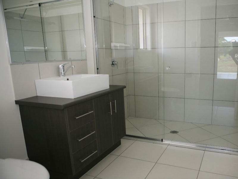 10 Sanctuary Drive, Kepnock QLD 4670