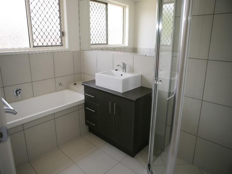 10 Sanctuary Drive, Kepnock QLD 4670