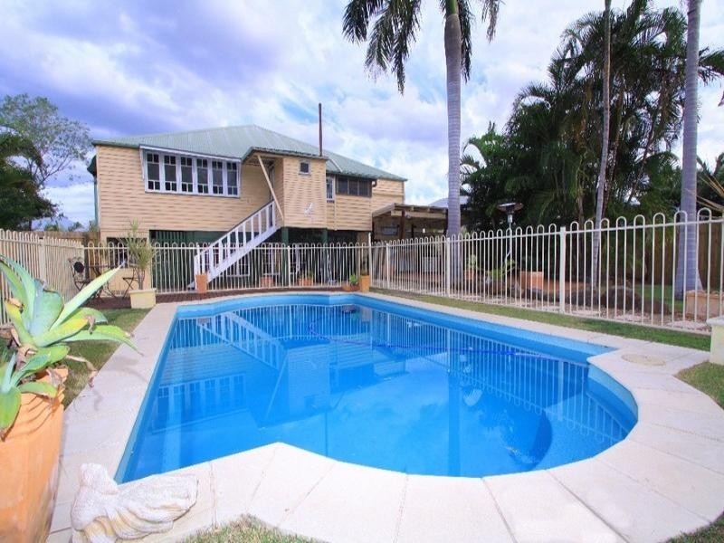 33 Lamb Street, Walkervale QLD 4670