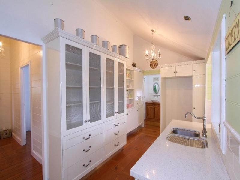 33 Lamb Street, Walkervale QLD 4670