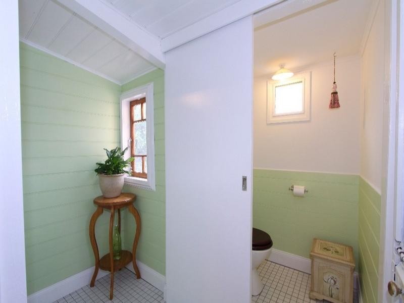 33 Lamb Street, Walkervale QLD 4670