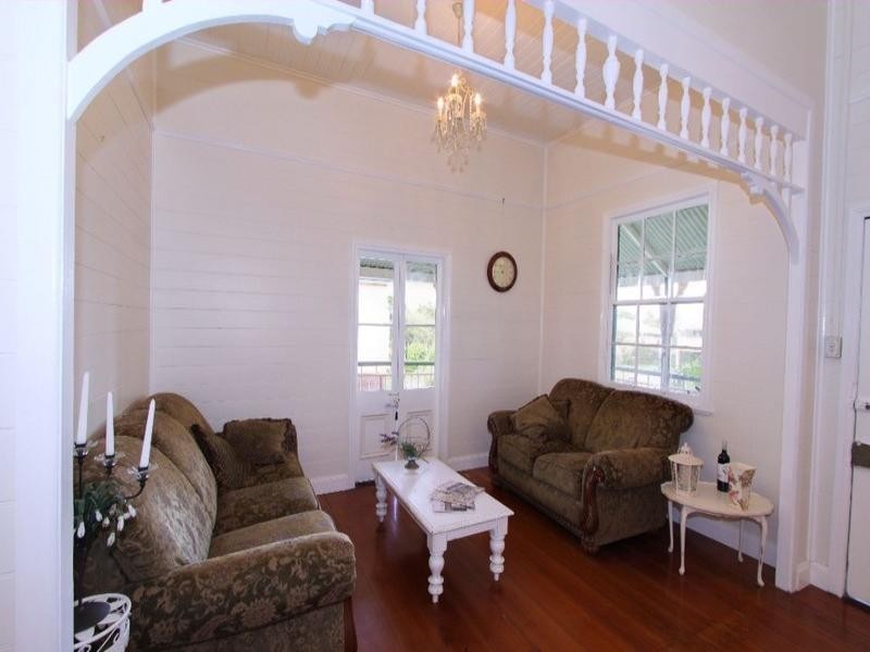 33 Lamb Street, Walkervale QLD 4670