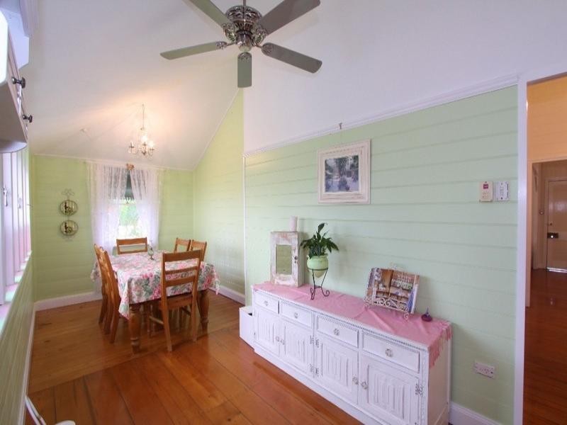 33 Lamb Street, Walkervale QLD 4670