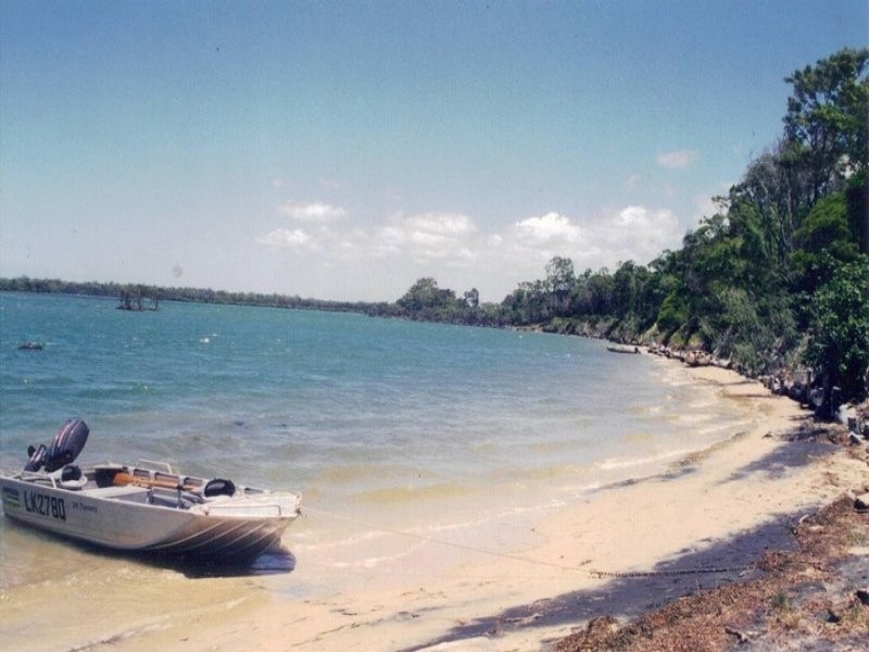 59 Island View Drive, Winfield QLD 4670