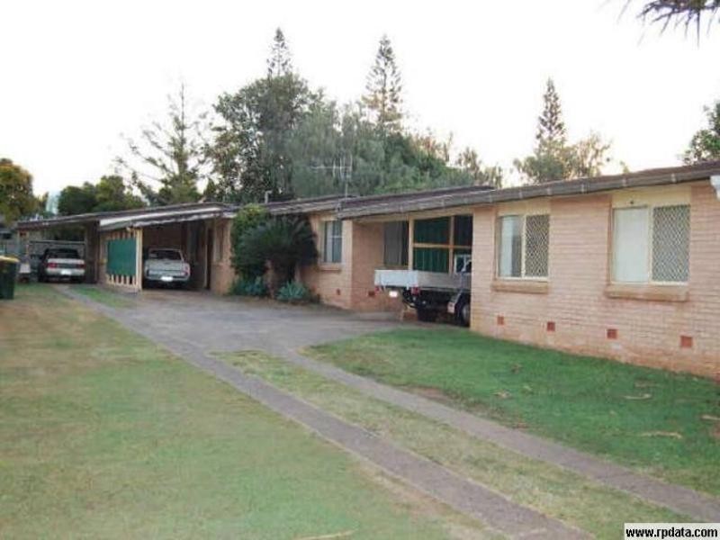 34 The Esplanade, Elliott Heads QLD 4670