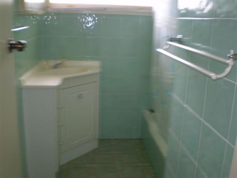 11 Walla Street, Wallaville QLD 4671