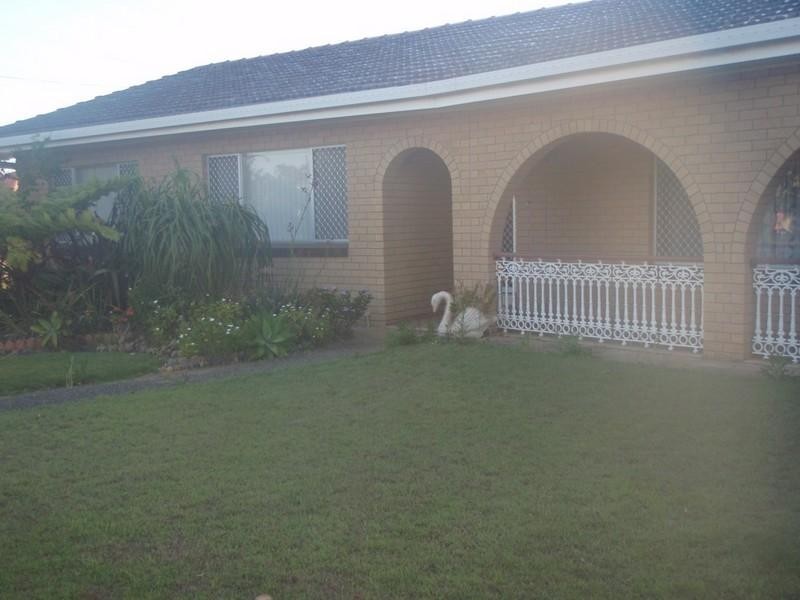 4 Walk Street, Bundaberg QLD 4670