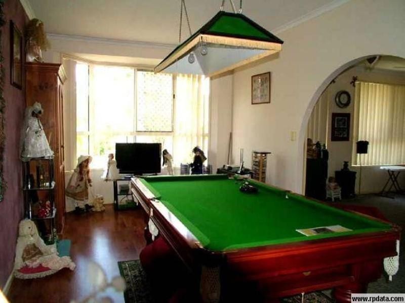 8 Park Estate Drive, Branyan QLD 4670