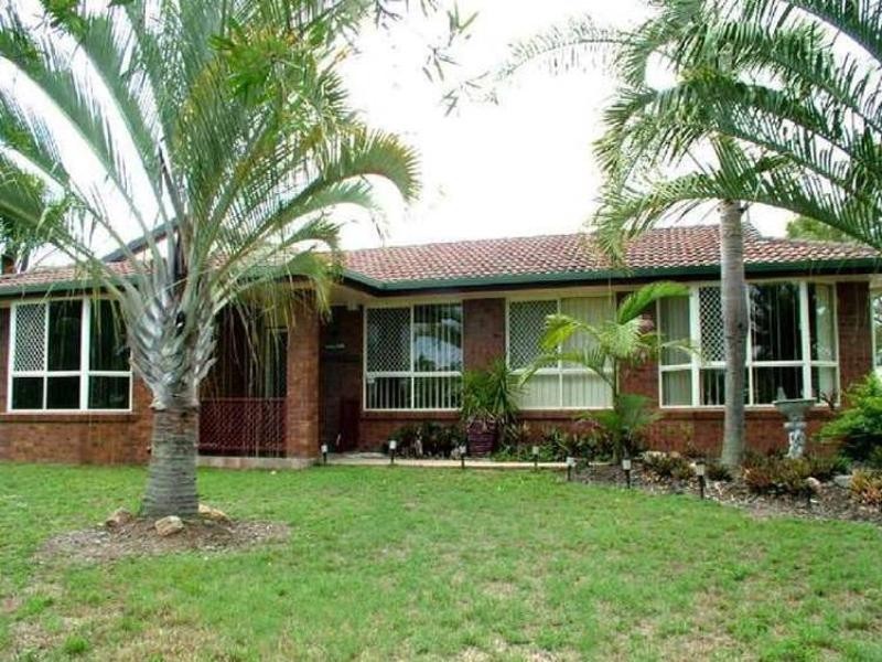 8 Park Estate Drive, Branyan QLD 4670