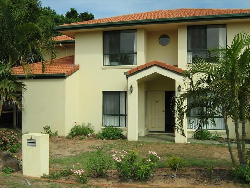 9 Bussey Street, Bargara QLD 4670