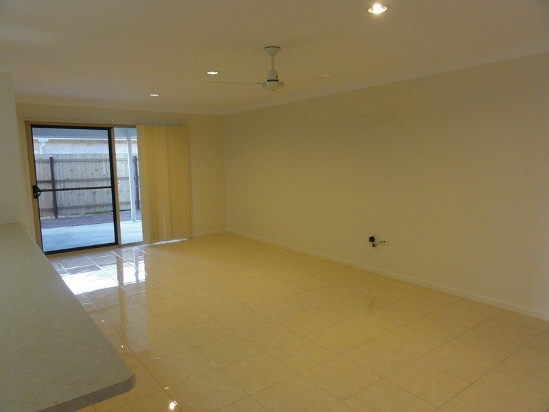 13 Freeman Street, Avoca QLD 4670