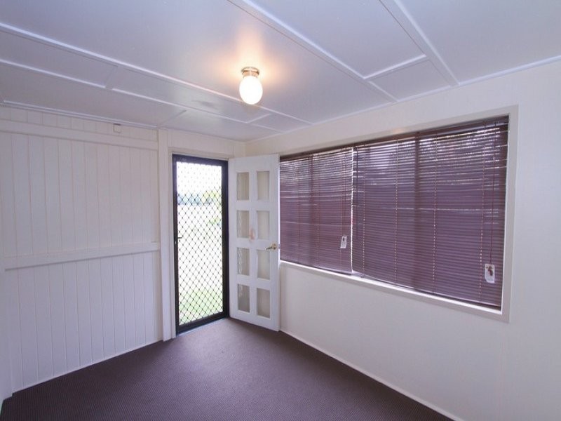 19 Wilmot Street, Bundaberg North QLD 4670