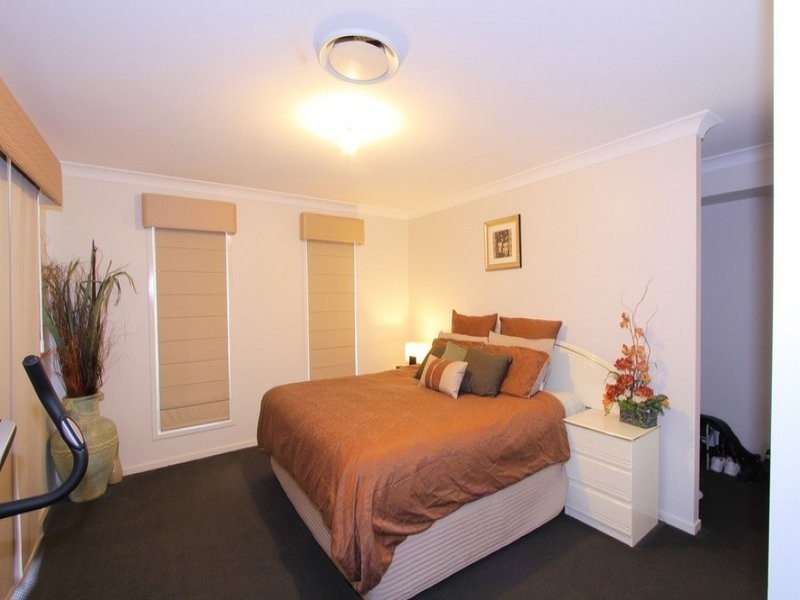 15 Green Avenue, Branyan QLD 4670