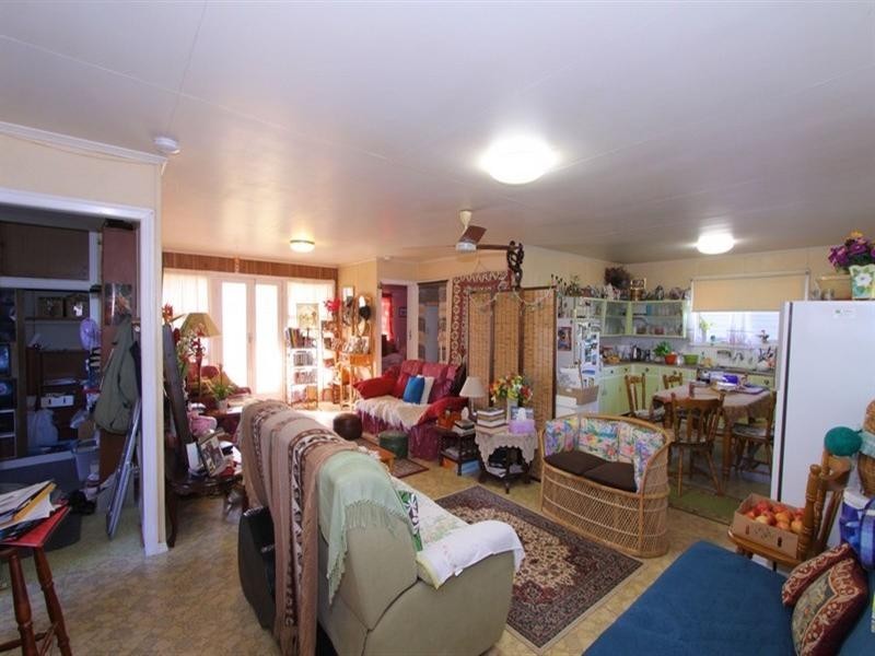 11 Booloongie Road, Gooburrum QLD 4670