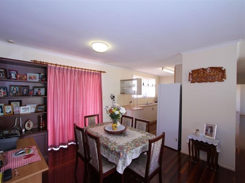 44 Linden Crescent, Qunaba QLD 4670