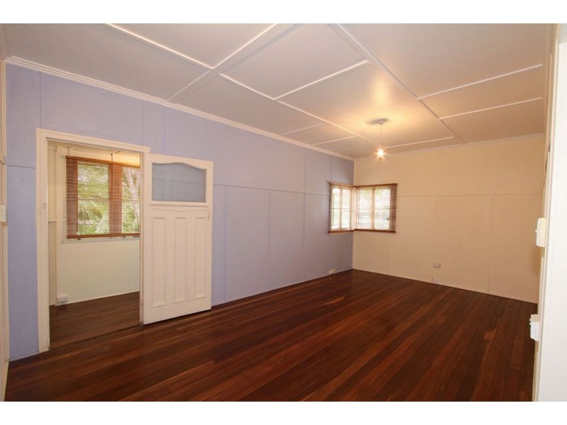 111 Branyan Street, Svensson Heights QLD 4670