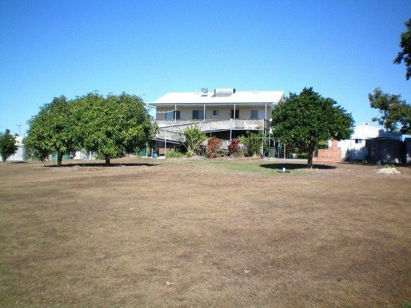 27 Mark Road, Branyan QLD 4670