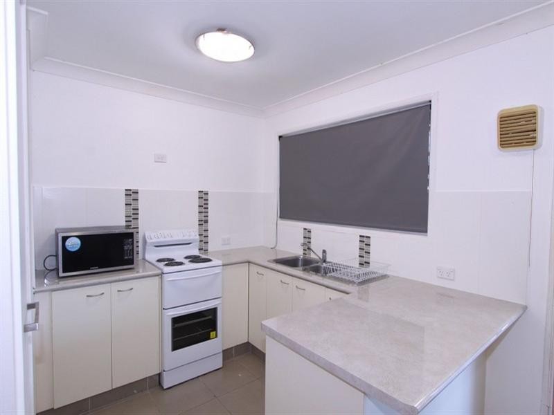 14 Park Estate Drive, Branyan QLD 4670