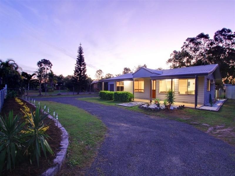 14 Park Estate Drive, Branyan QLD 4670