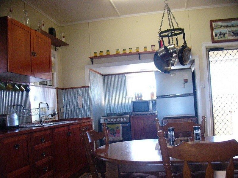 402 Booyan Road, Moore Park Beach QLD 4670