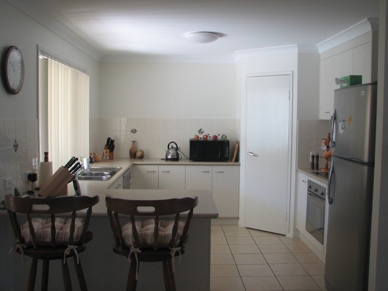 11 Hopton Place, Bundaberg North QLD 4670