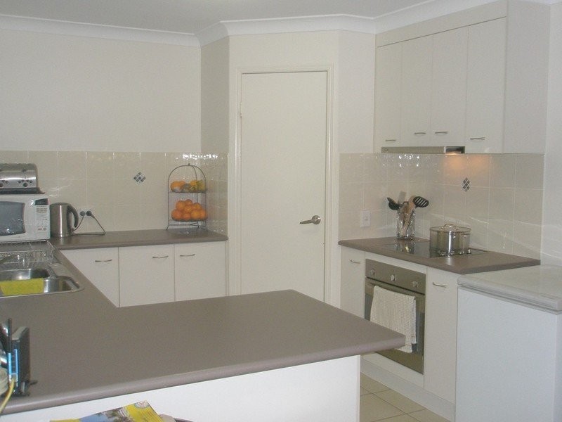 10 Scherer Boulevard, Kepnock QLD 4670