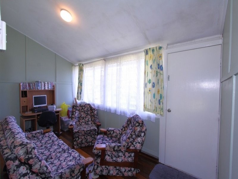 8 Eriksen Street, Svensson Heights QLD 4670