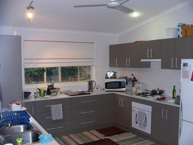 8 Orchid Drive, Moore Park Beach QLD 4670