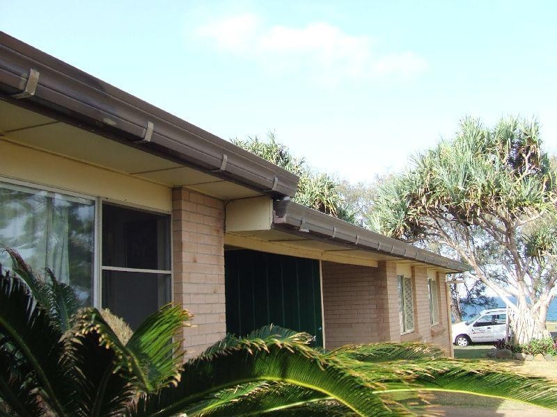 34 The Esplanade, Elliott Heads QLD 4670