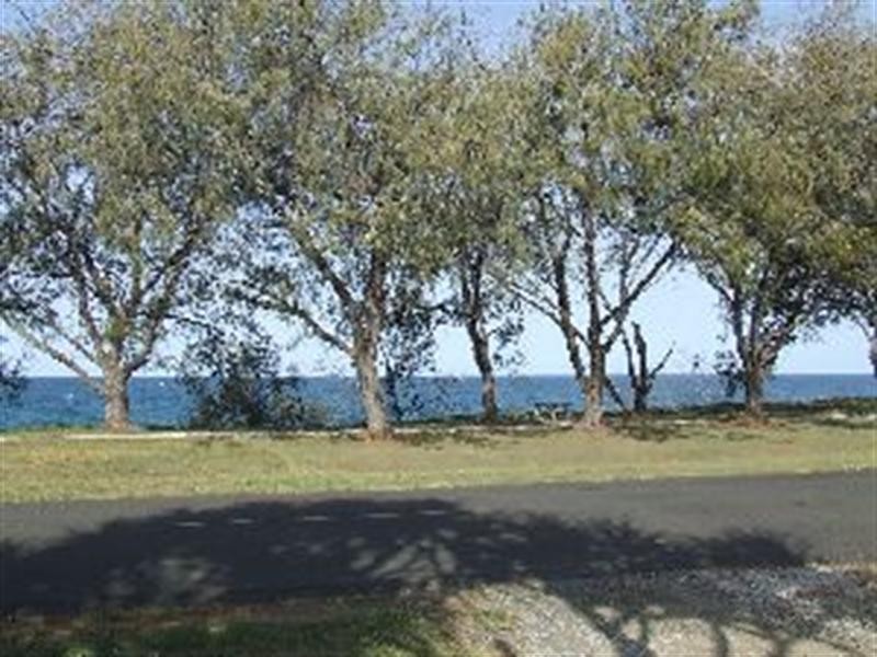 34 The Esplanade, Elliott Heads QLD 4670
