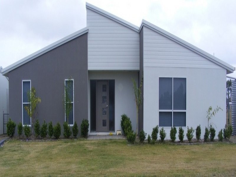 14 Rokeby Court, Branyan QLD 4670