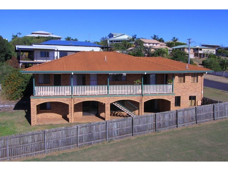 44 Linden Crescent, Qunaba QLD 4670
