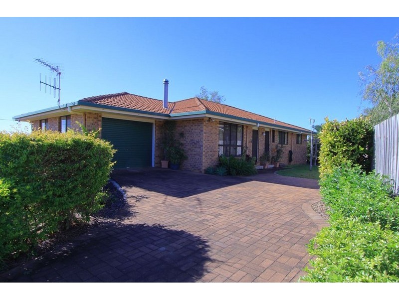 44 Linden Crescent, Qunaba QLD 4670