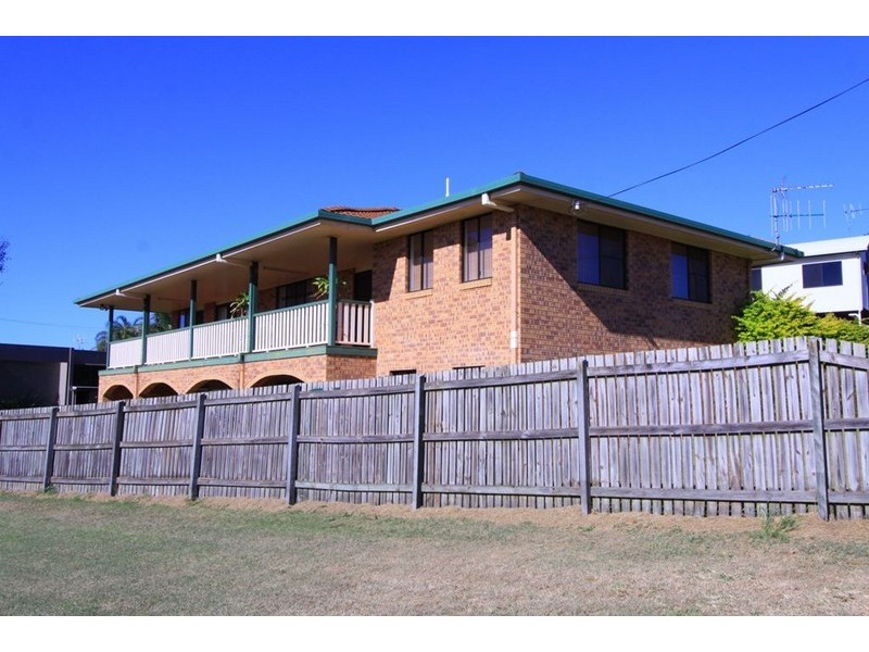 44 Linden Crescent, Qunaba QLD 4670