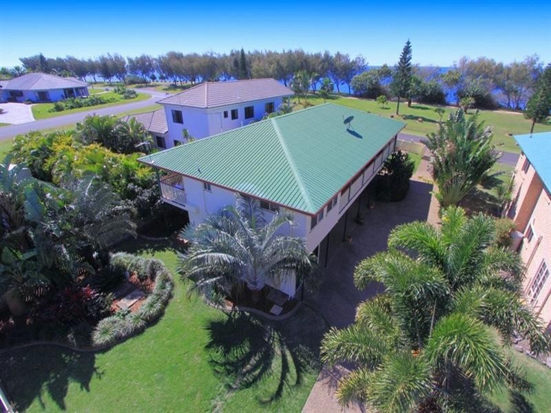 113 Barolin Esplanade, Coral Cove QLD 4670