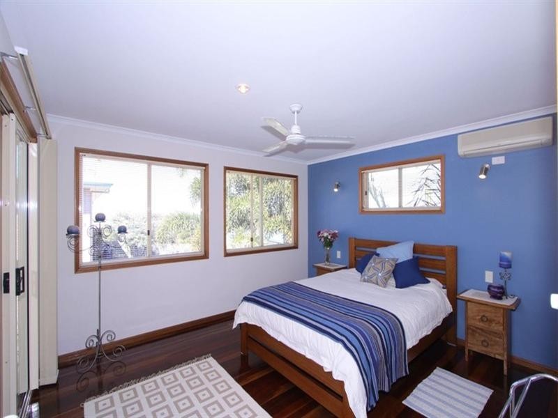 113 Barolin Esplanade, Coral Cove QLD 4670