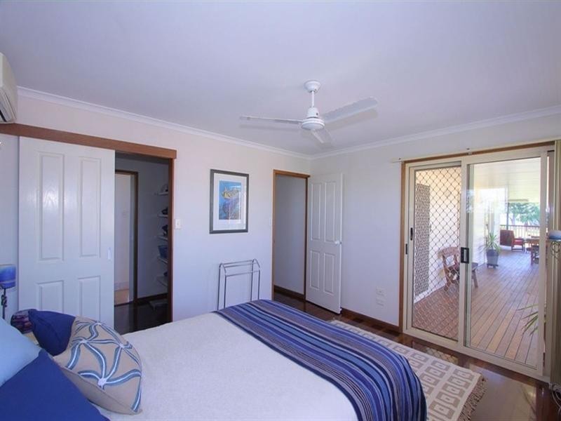 113 Barolin Esplanade, Coral Cove QLD 4670