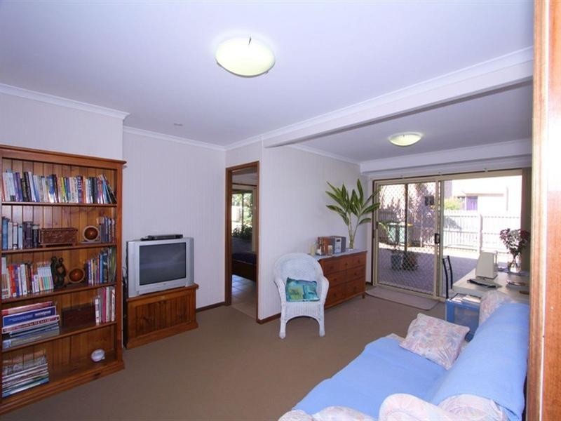 113 Barolin Esplanade, Coral Cove QLD 4670