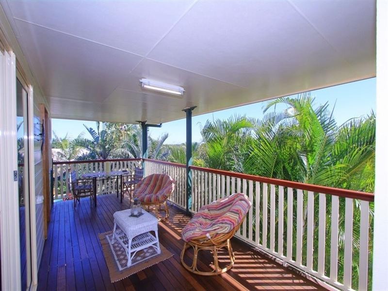 113 Barolin Esplanade, Coral Cove QLD 4670