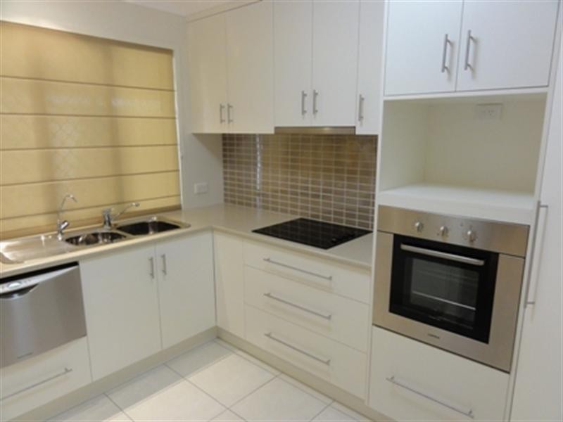 2/6 Mulgrave Street, Bundaberg West QLD 4670