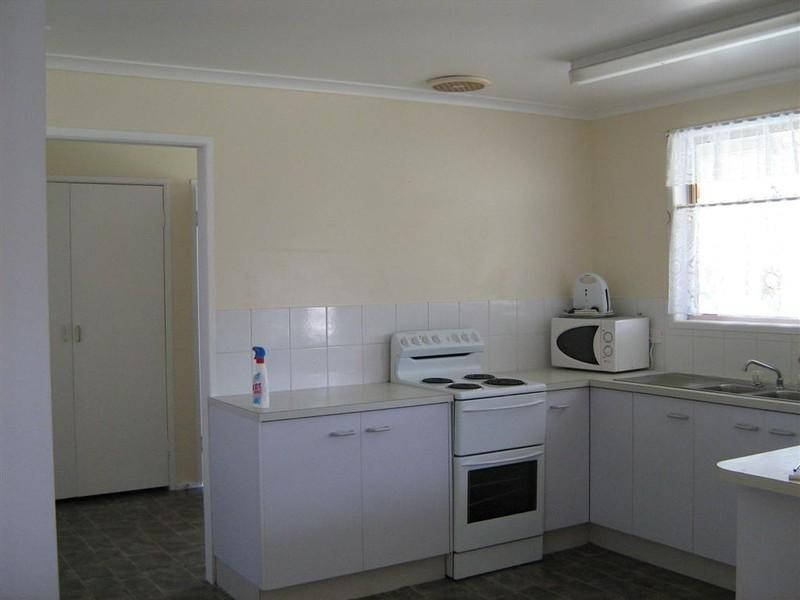 83 McCarthy Street, Avenell Heights QLD 4670