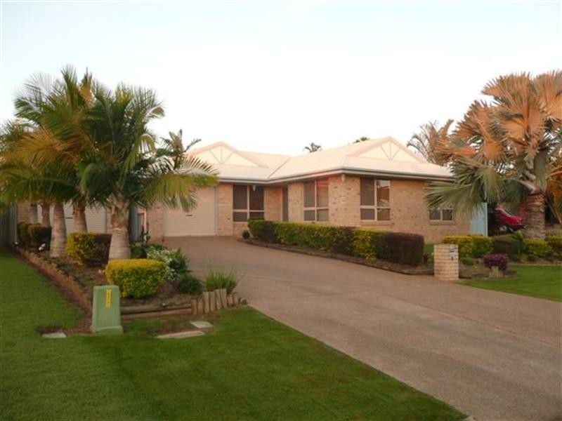 8 Maike Street, Kalkie QLD 4670