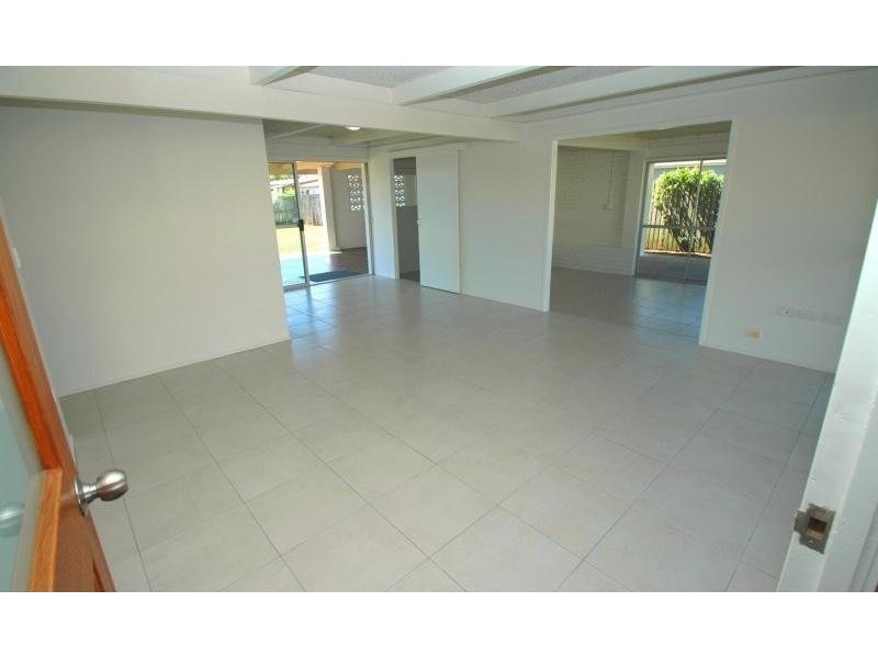 22 Jealous Road, Kalkie QLD 4670